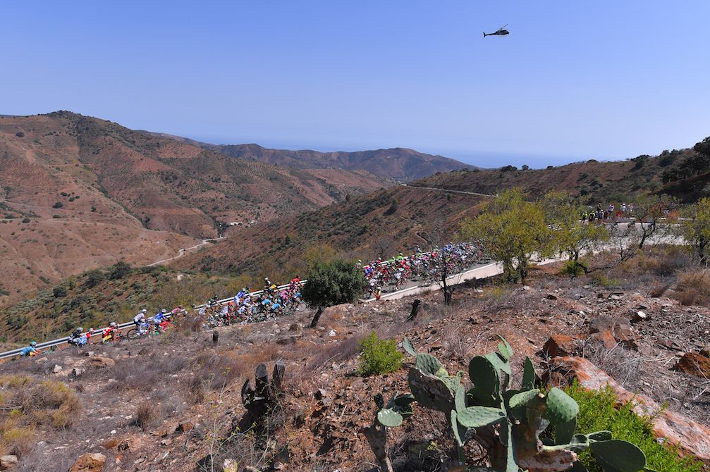 The peloton on stage 12 of the Vuelta a Espa&ntilde;a
