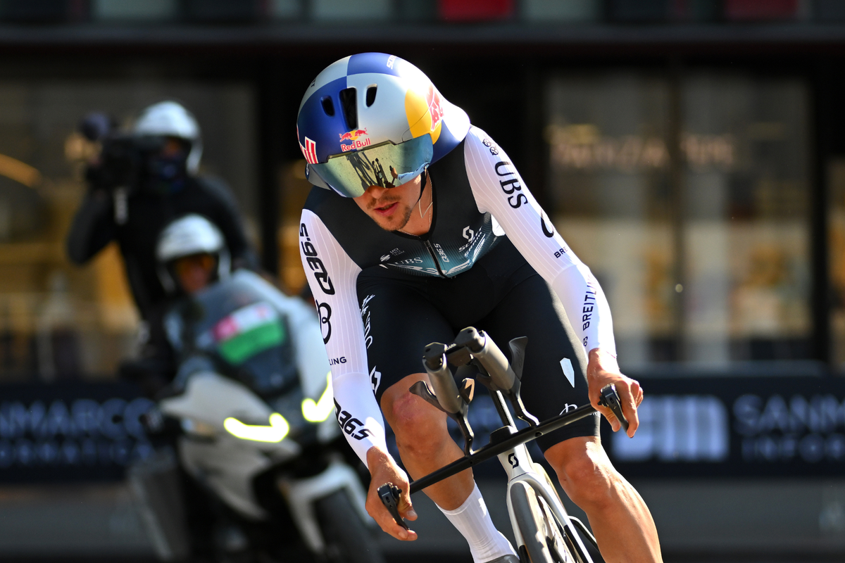 More Intencity More intensity, nutrition and freedom: inside Tom Pidcock's career-best ...