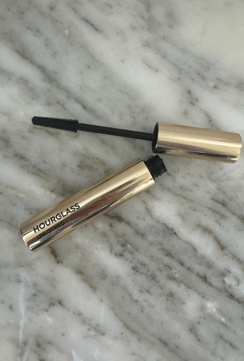 Hourglass Unlocked Extensions Mascara