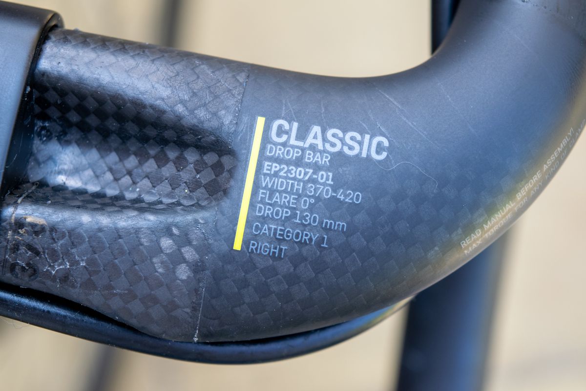 The Canyon Aeroad CFR handlebar