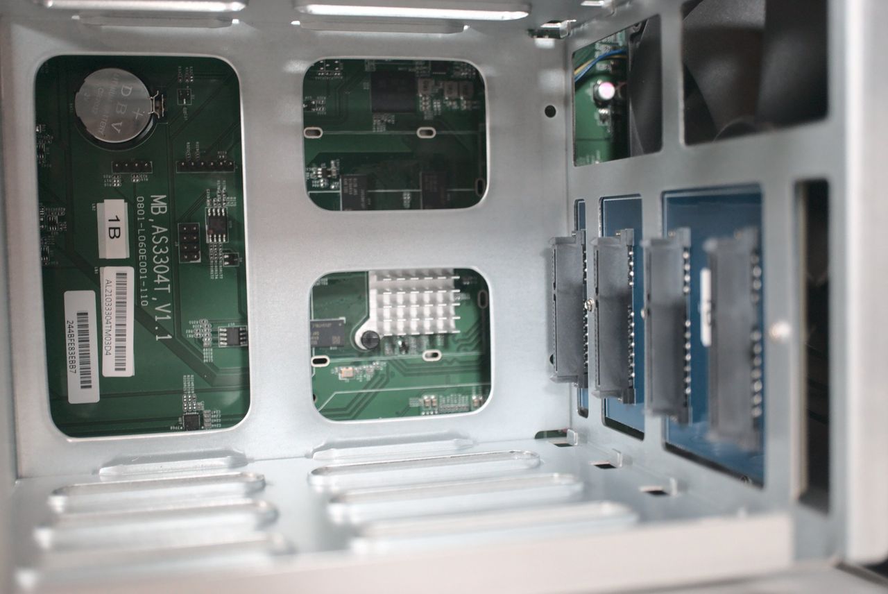 ASUSTOR DRIVESTOR 4 Pro (AS3304T)