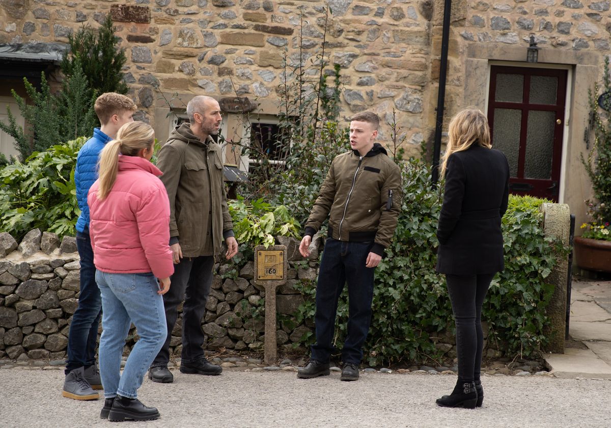 Emmerdale spoilers Samson Dingle BOOTED OUT by his DAD Sam! What to