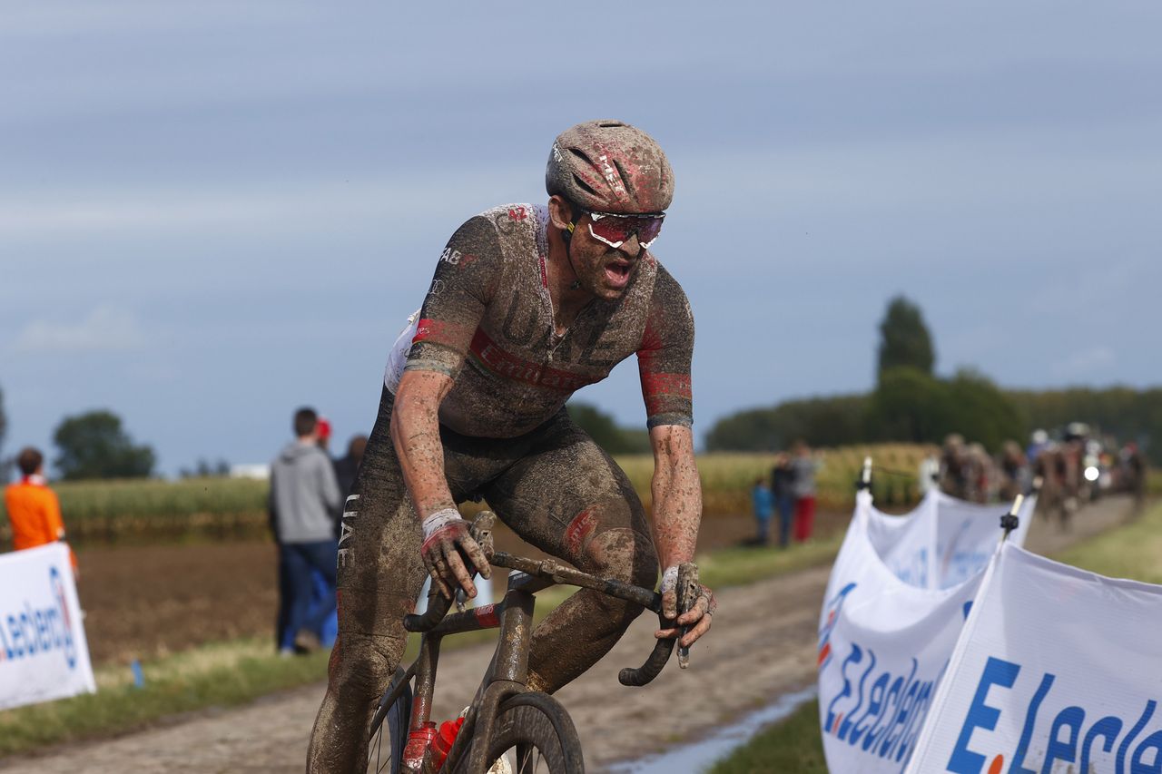 Paris Roubaix 2021 118th Edition Denain Roubaix 2577 km 03102021 Alexander Kristoff NOR UAE Team Emirates photo Luca BettiniBettiniPhoto2021