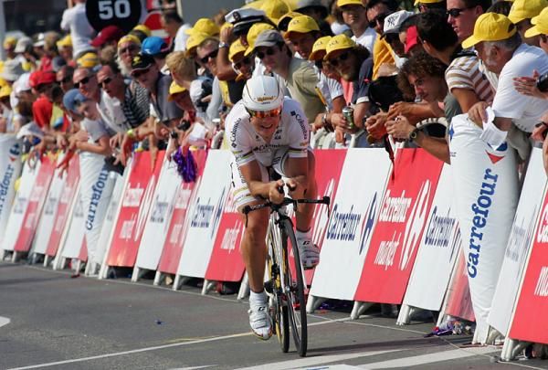 World time trial champion Bert Grabsch (Team Columbia-HTC) crossed the finish line.