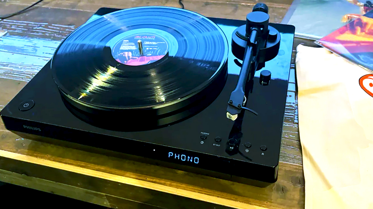 Philips Fidelio FT1 turntable system