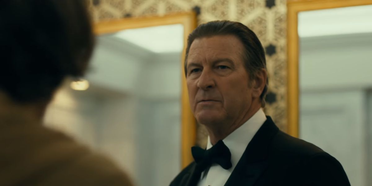 Brett Cullen as Thomas Wayne in Joker