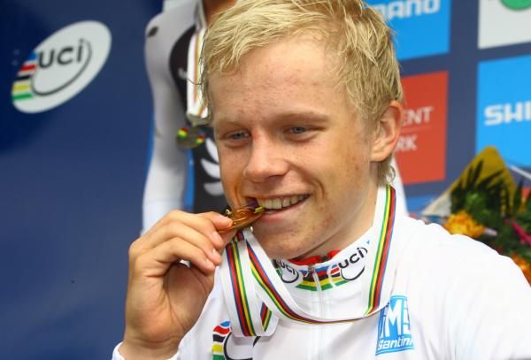Mads Wurtz Schmidt (Denmark) gets a taste of gold at home in Denmark