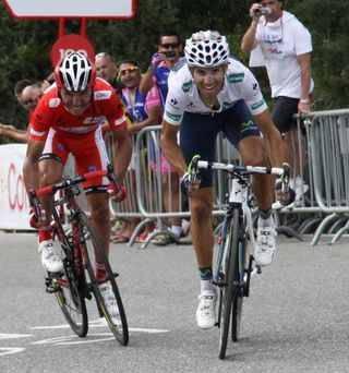Alejandro Valverde and Joaquim Rodriguez fight for the stage win