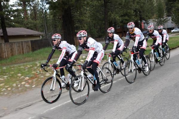 The Kenda-5 Hour Energy team heading out of town.