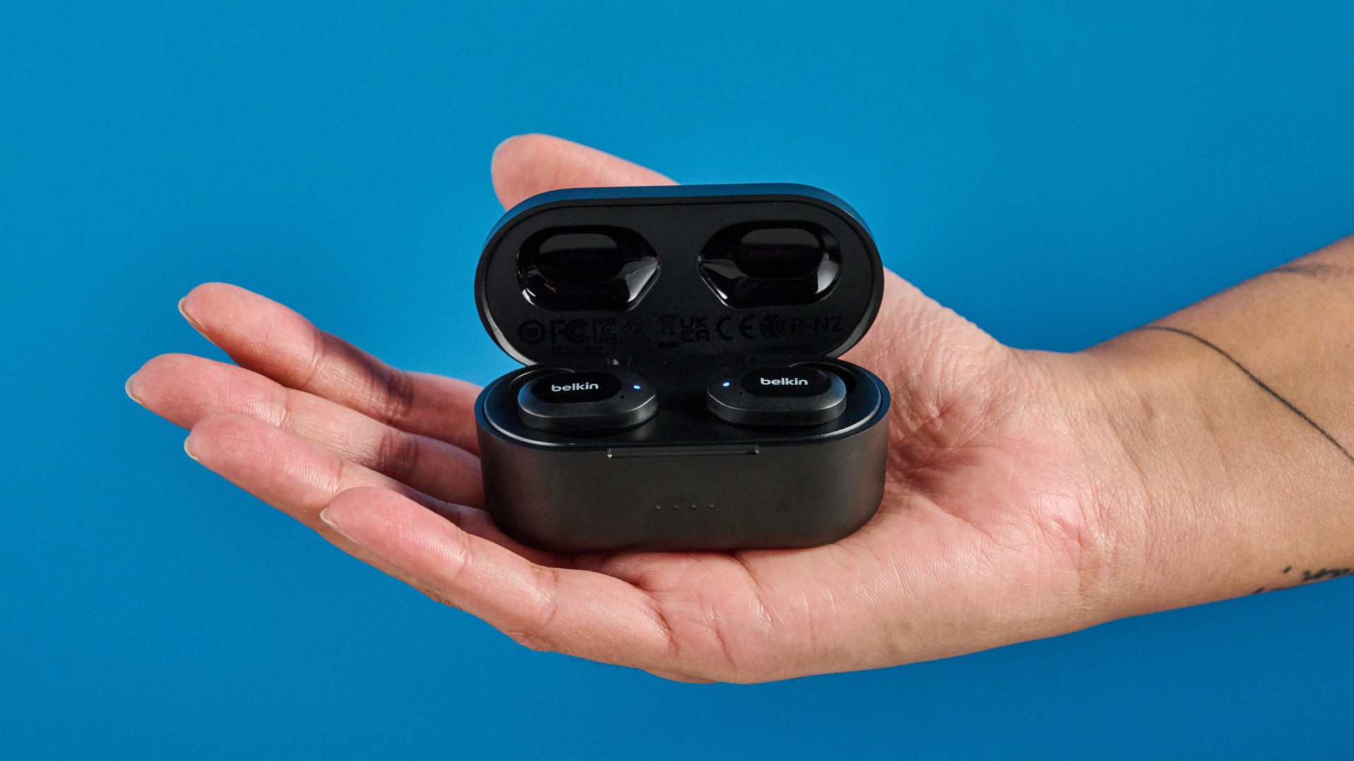 Black Belkin SoundForm Play cheap wireless earbuds