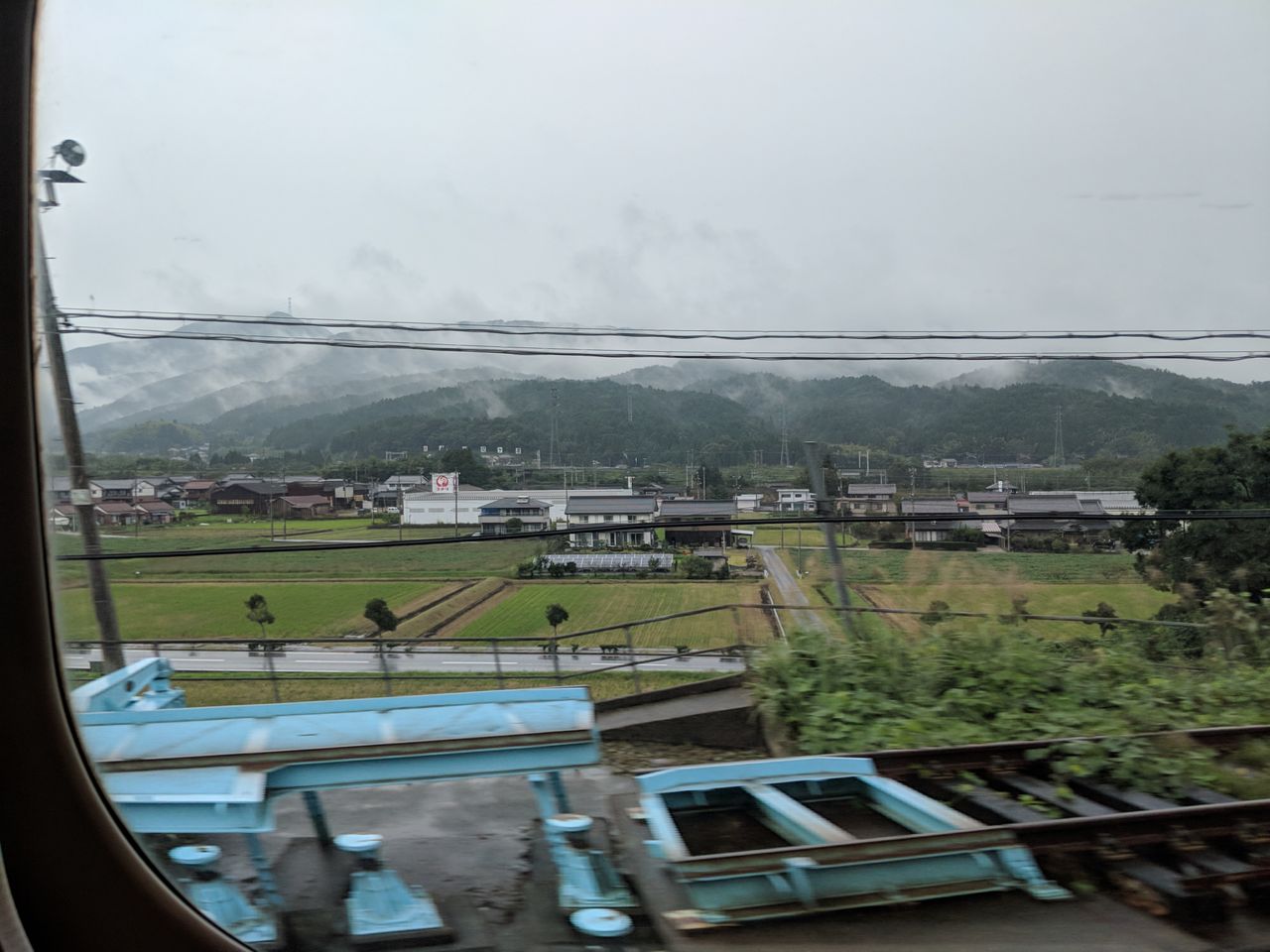 Capturing a good photo at 300MPH on a bullet train is no sweat