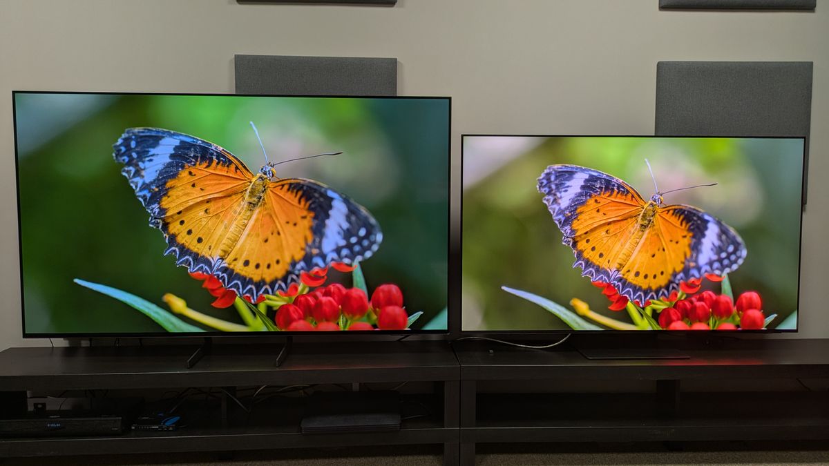 I tested Samsung's flagship and most affordable 2025 OLED TVs side-by-side, and I was surprised by the results
