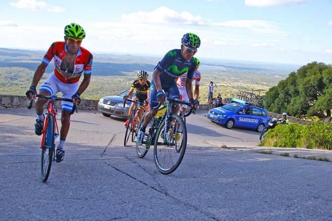 Daniel Diaz (Funvic-Sao Jose dos Campos) with Nairo Quintana (Movistar) on Alto el Amago
