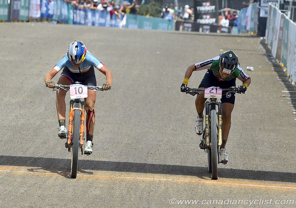 Emily Batty sprints for 7th with Corina Gantenbein (Switzerland)