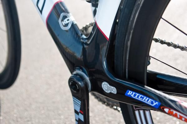As it does with all of its bikes, Kuota swaths the K.U.L.T.'s bottom bracket area with acres of carbon fiber to keep stiffness high while the BB30 system keeps weight low, too.