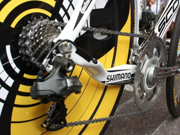 The new Scott Plasma 3 uses uniquely shaped chain stays.