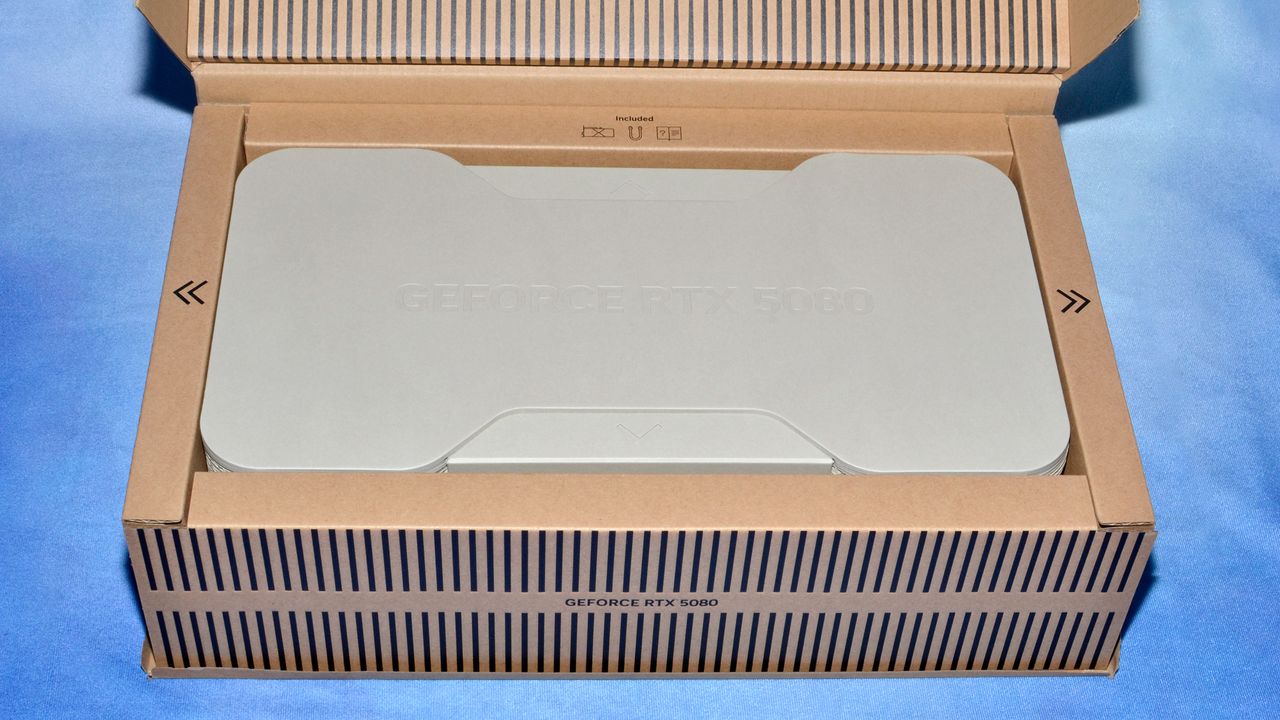 Nvidia GeForce RTX 5080 Founders Edition card photos and unboxing