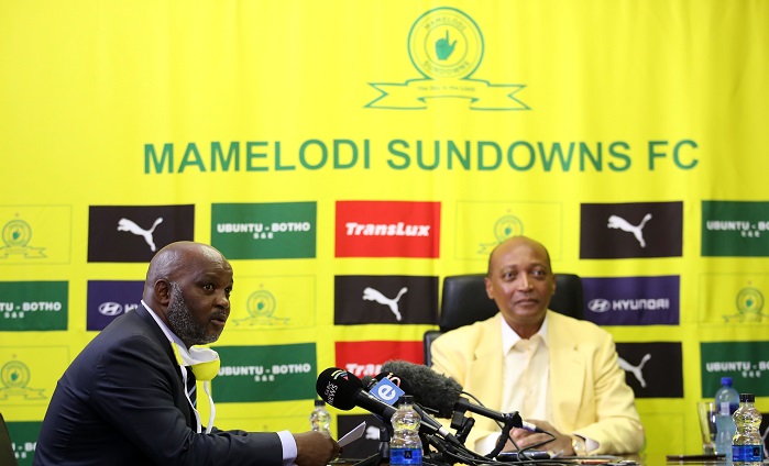 Pitso Mosimane, coach of Mamelodi Sundowns with Patrice Motsepe, Chairman of Mamelodi Sundowns