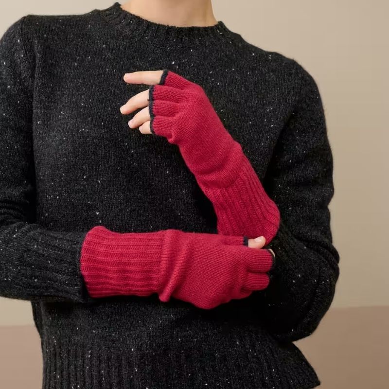 Women's Cashmere Fingerless Gloves on model