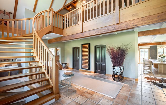 Luxurious-Equestrian-Hideaway-Available-at-a-guide-price-of-5200000-EUR-through-Hamburg-Sotheby%E2%80%99s-International-Realty-16.jpg