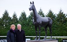 Kauto-Star-Statue-10.jpg