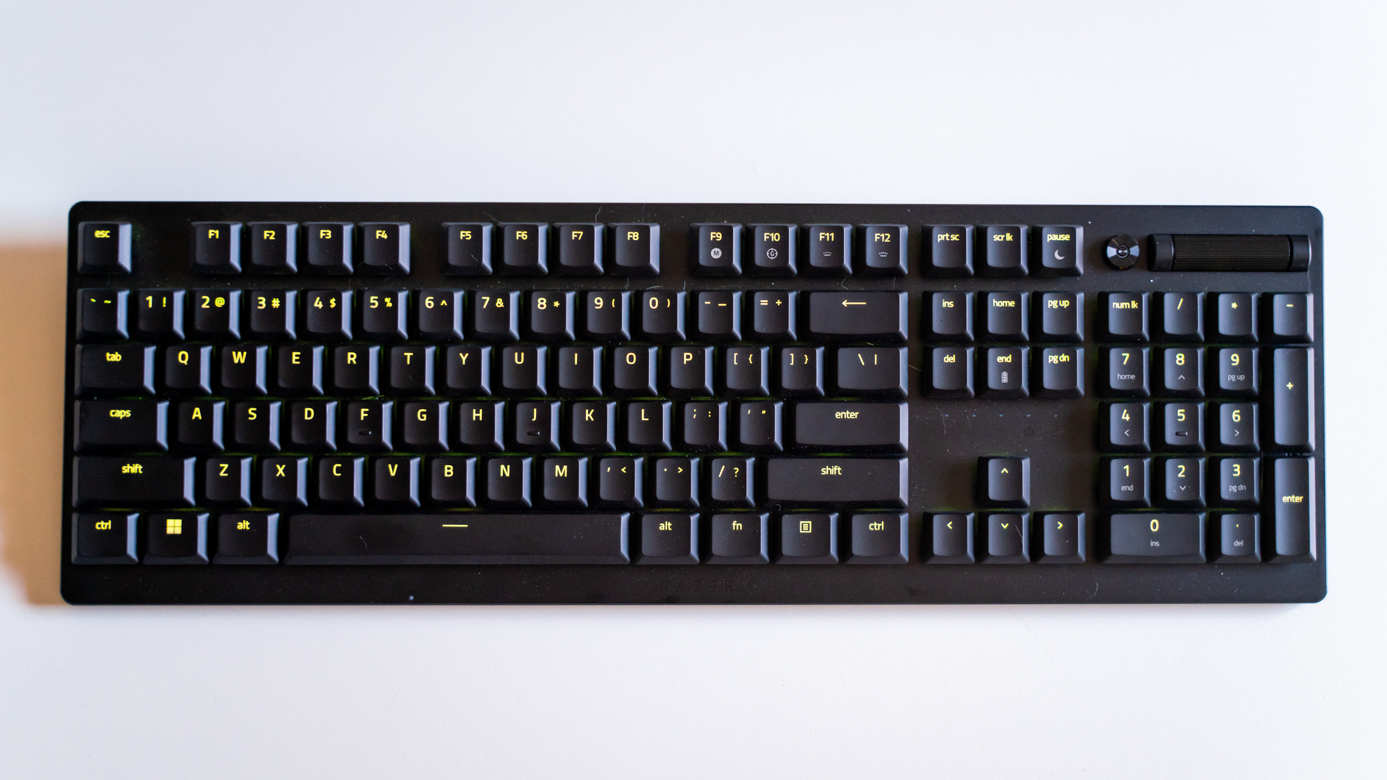 Razer DeathStalker V2 Pro Full Size Wireless Optical Linear Switch Gaming  Keyboard with Low-Profile Design 