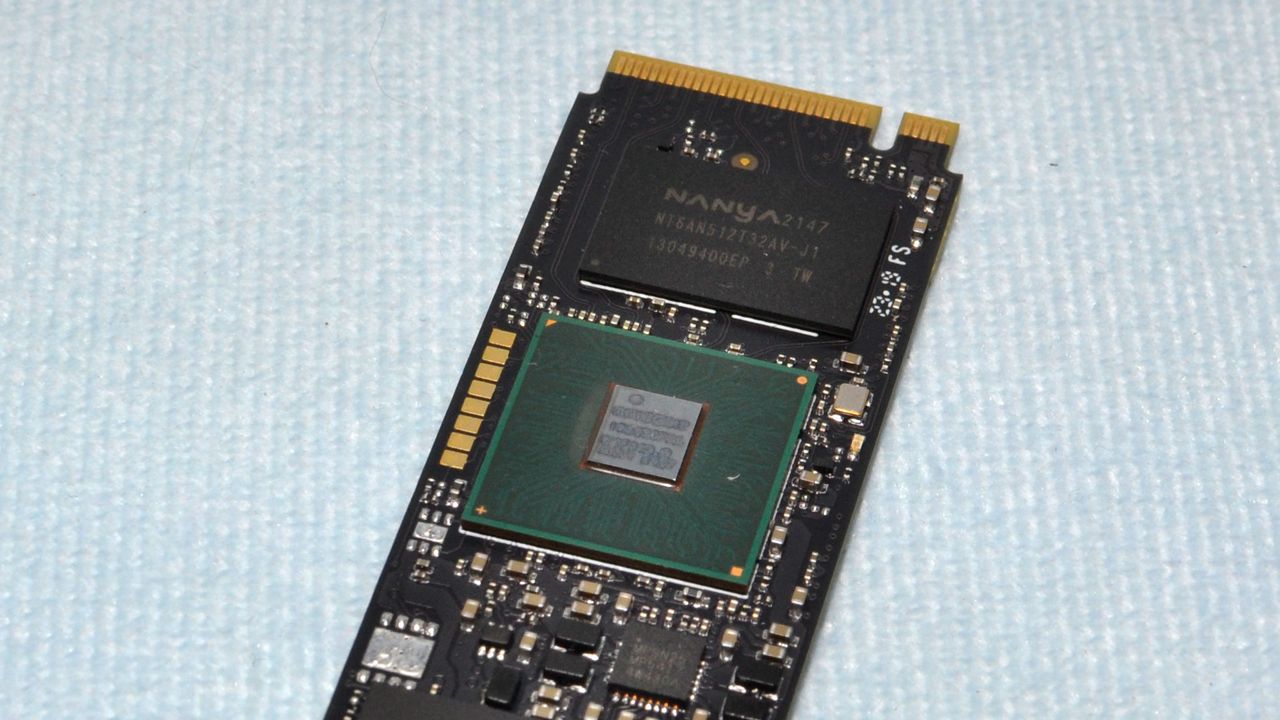 Klevv CRAS C930 2TB SSD