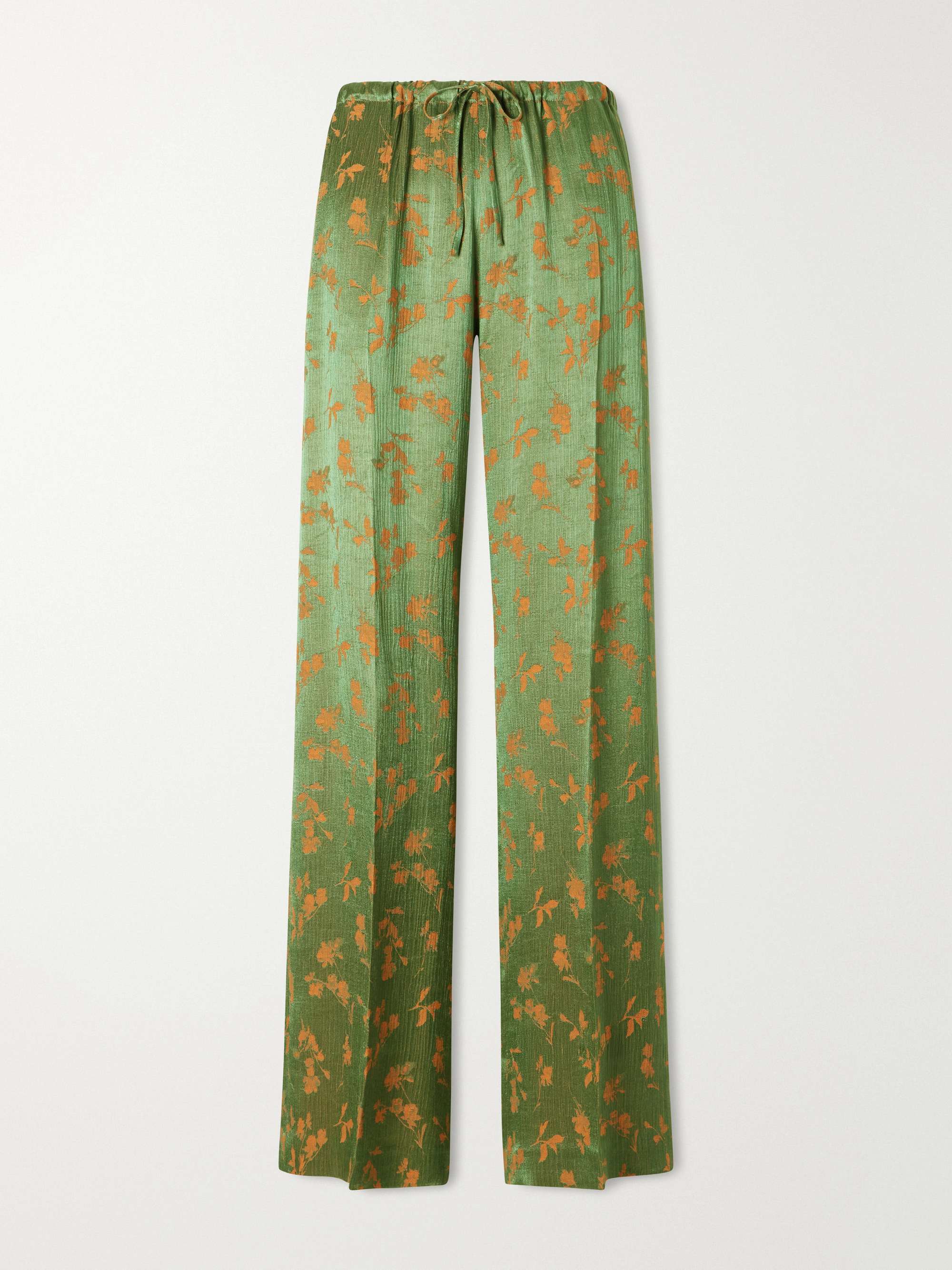 If You Want Flip-Flops to Look Elegant, Forget Linen Trousers—Opt for This Pant Trend Instead