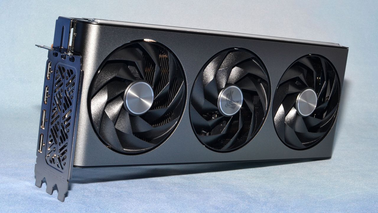 Sapphire RX 7900 GRE Nitro+