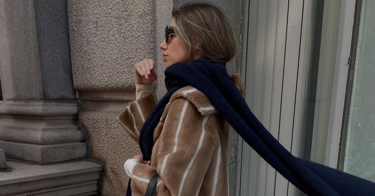 24 Finest Thick Scarves for Winter 2024