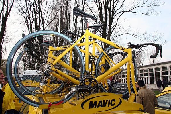 Mavic's neutral spare bikes