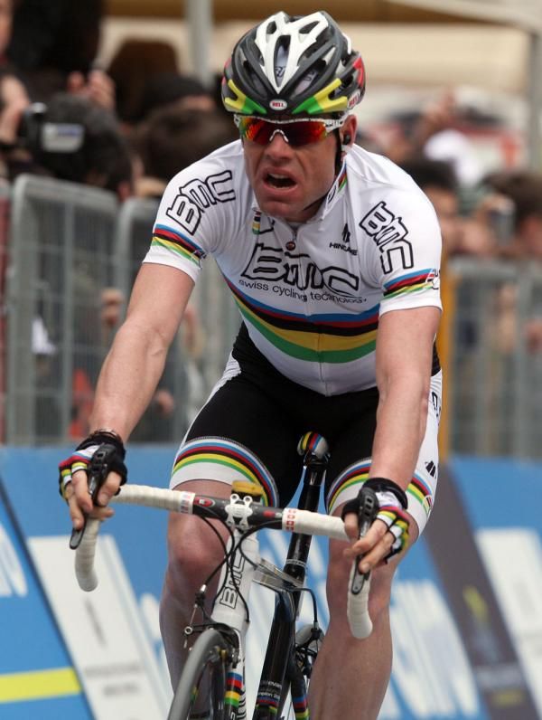 Cadel Evans (BMC Racing Team) continued his march up the overall classification today