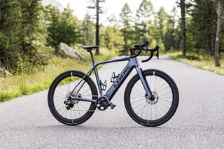 Look's E-765 e-road bike