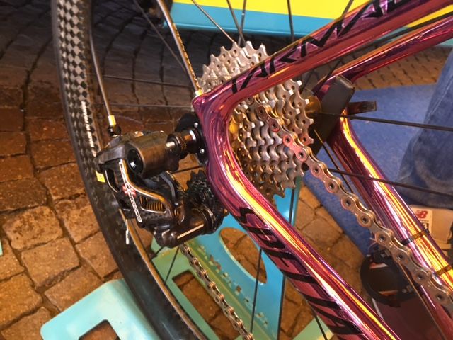 Nibali's bike gets a pink makeover