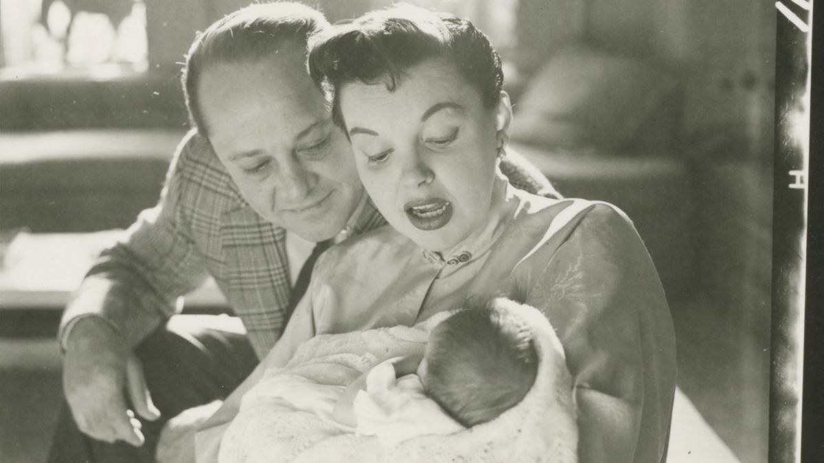 Sid, Judy and baby