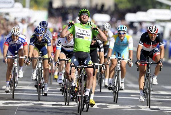 Mark Cavendish (HTC Highroad) wins