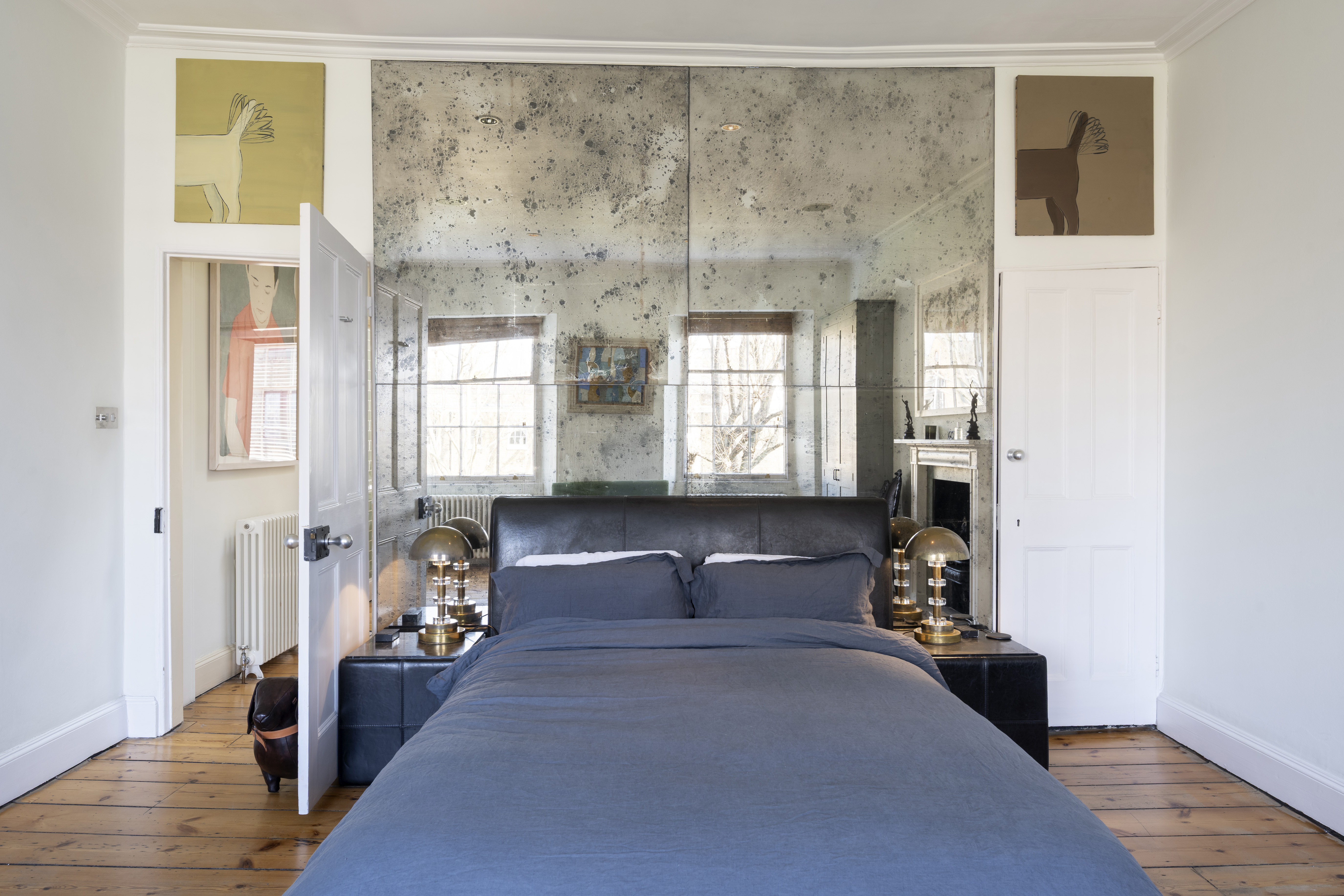 Graham Norton's house for sale with Knight Frank