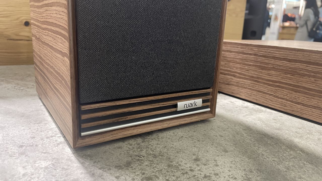 Ruark Audio R610 and Sabre-R bookshelf speakers on show stand display