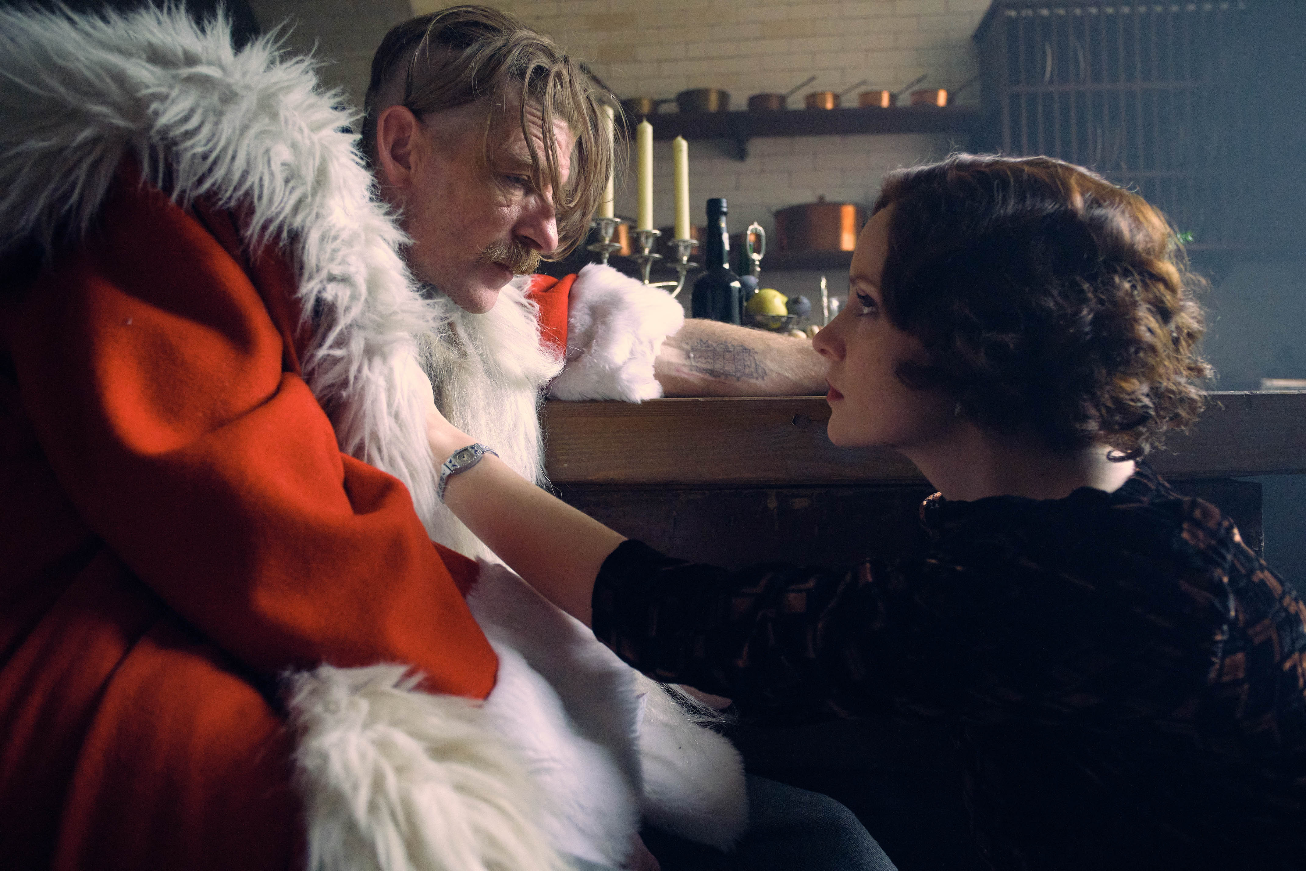 TV tonight Arthur Shelby and Ada Shelby.
