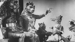 A still from Wladyslaw Starewicz's stop motion film The Tale of the Fox