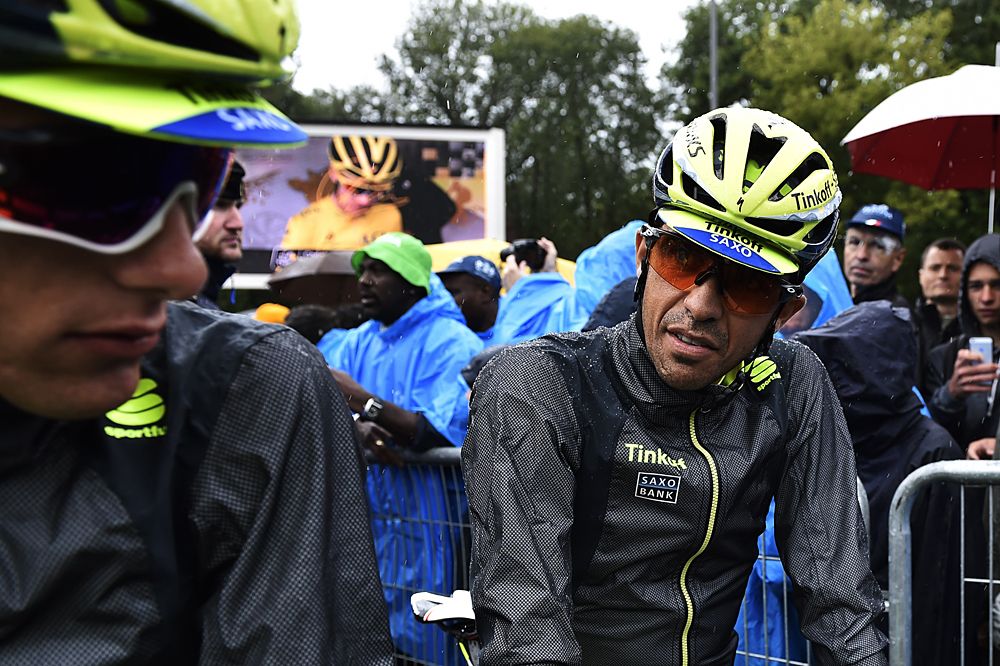 Alberto Contador (Tinkoff-Saxo) waiting for the start of stage 21