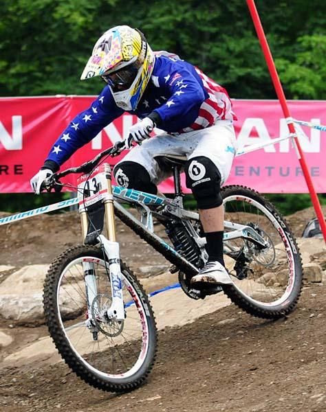 Aaron Gwin riding to his first World Cup podium finish.