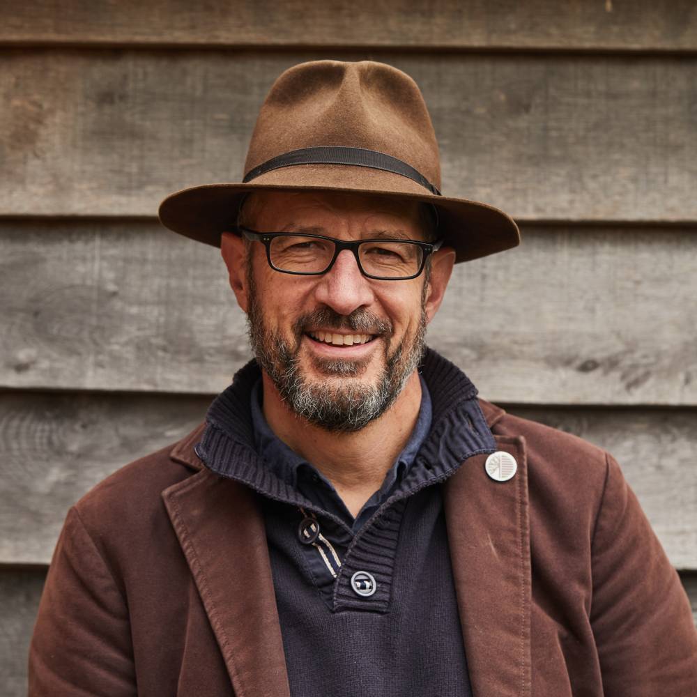 headshot of Simon Burvill