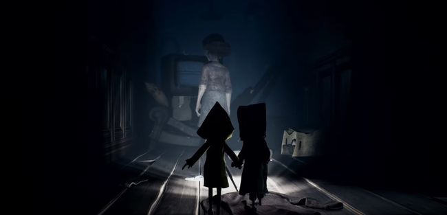 I want to protect the boy with the paper bag head in Little Nightmares ...