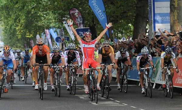 Michele Merlo (Barloworld) took the win as Columbia-HTC stepped aside.
