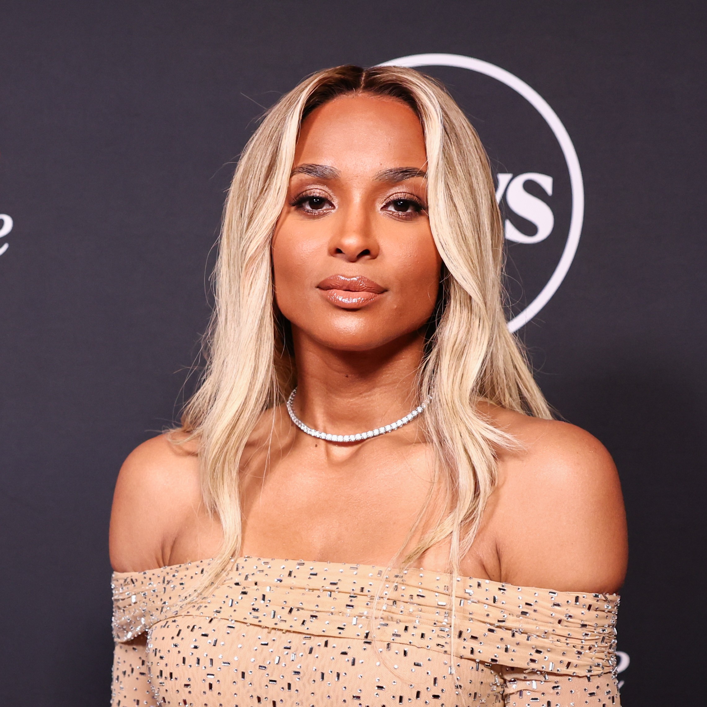 Ciara with her blonde hair and highlights.