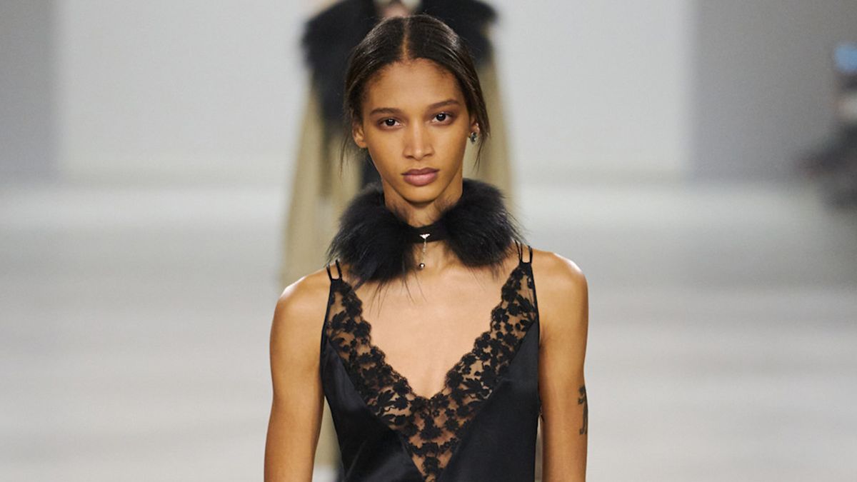 Maria Grazia Chiuri's Fendi Is Back, and It's a Bit More Rock 'n' Roll Than We Remember