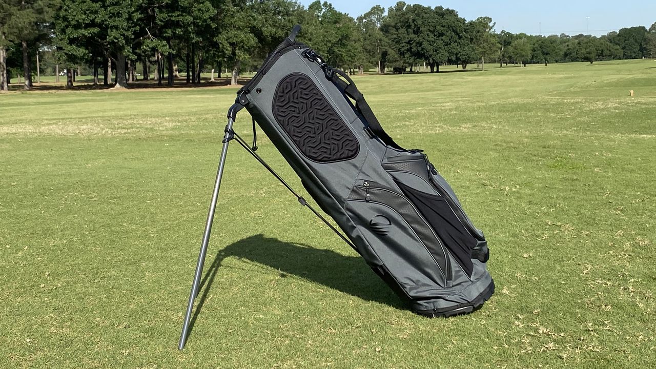 Sunday Golf Ryder 23 Stand Bag Review