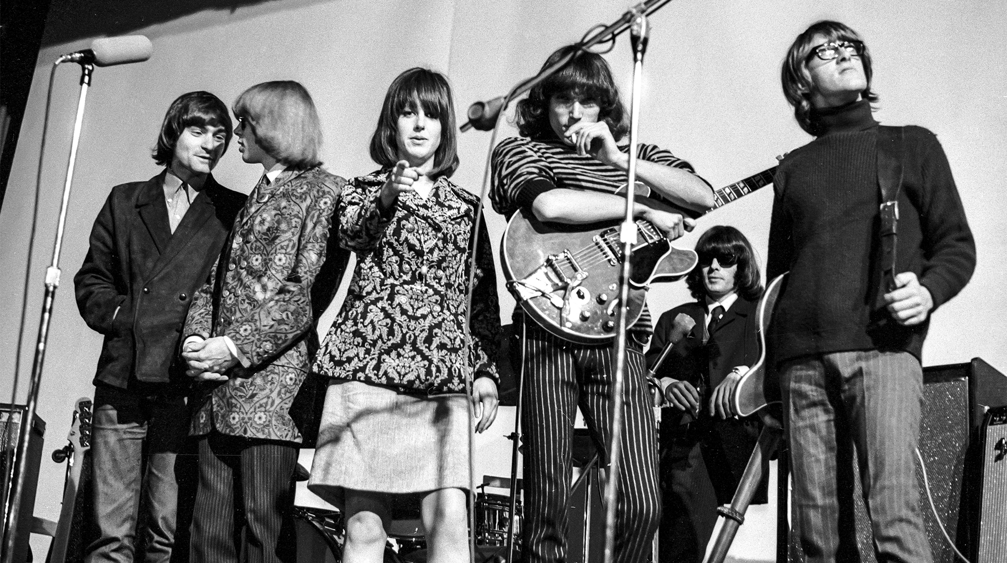 Jefferson Airplane circa 1967. (from left) Marty Balin, Jack Casady, Grace Slick, Jorma Kaukonen and Paul Kantner