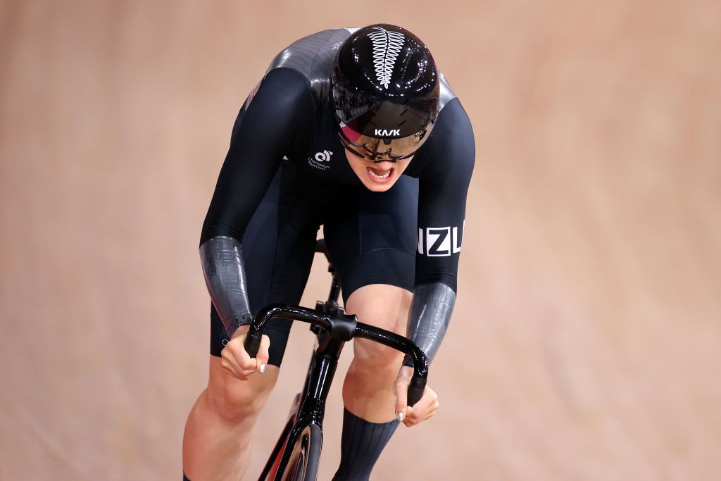 New Zealand's Andrews receives fine instead of medal at Commonwealth Games